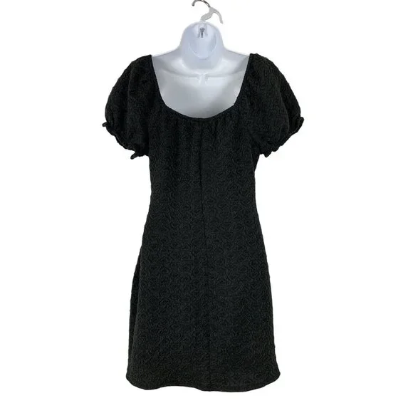 Madden NYC Black Textured Dress Short Sleeve Size Medium - Picture 2 of 7